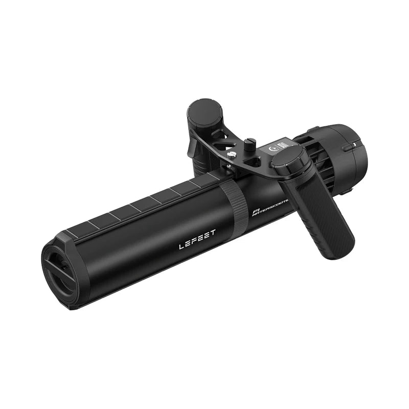 LEFEET P1 XR extended-range underwater scooter
